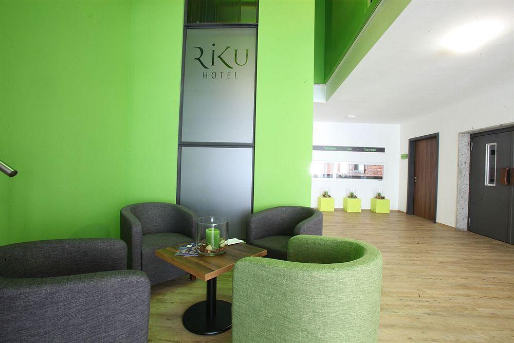 Riku Hotel Neu-Ульм Екстер'єр фото